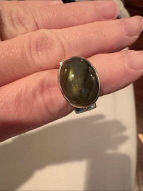 Silpada Rare Sterling Silver Green Labradorite Oval Ring